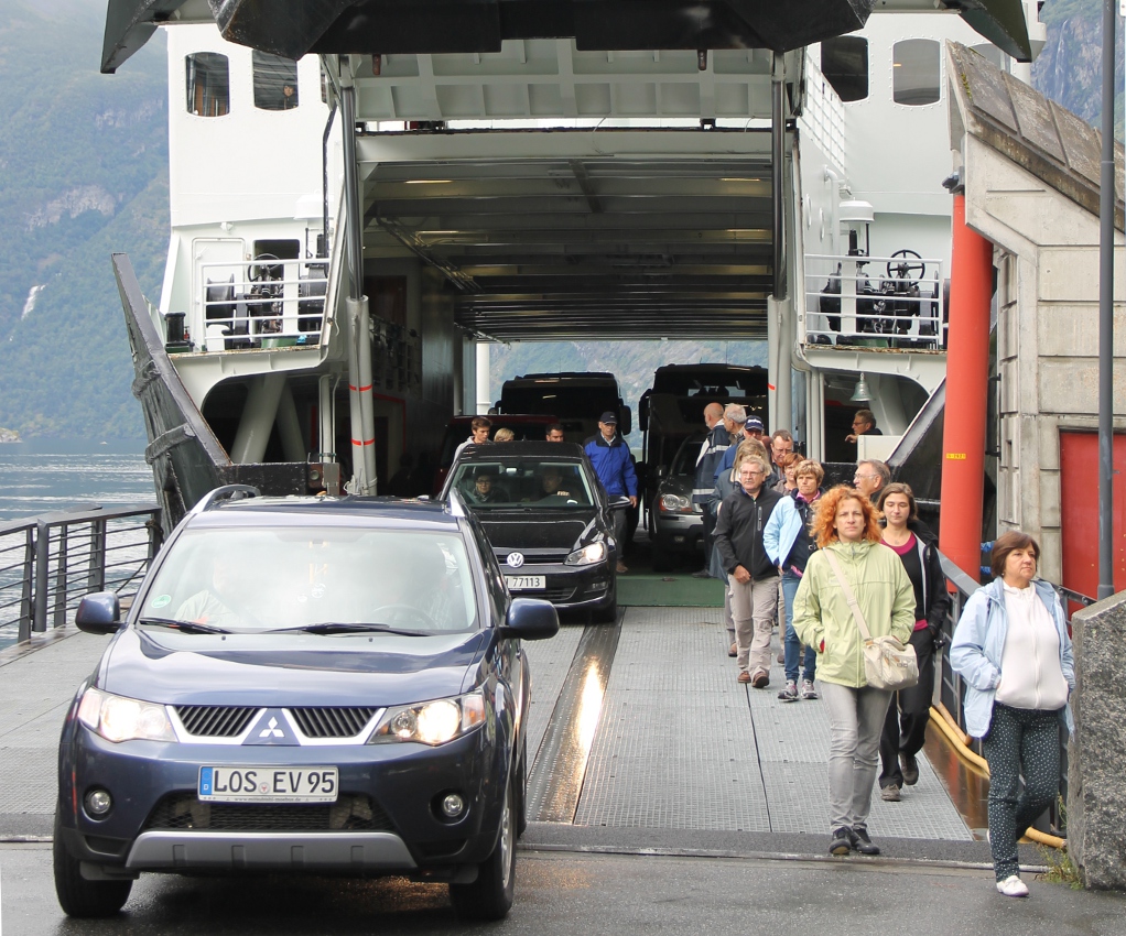 Geiranger-Hellesylt ferry Geiranger-Hellesylt ferry