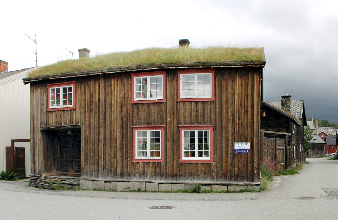 Рёрус (Røros) Рёрус (Røros)